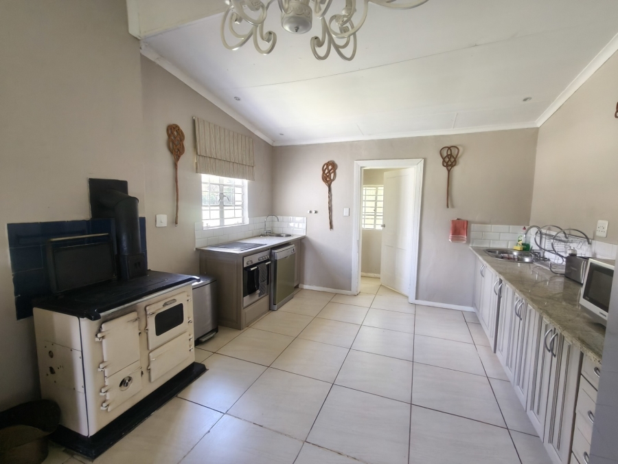 4 Bedroom Property for Sale in Groot Marico North West